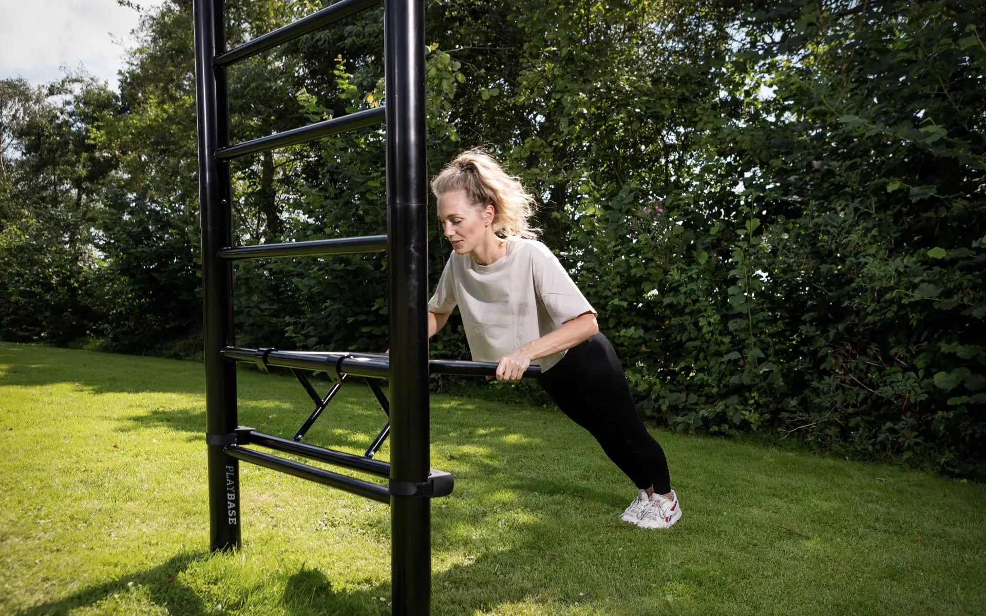 BERG PlayBase Dip-Bar