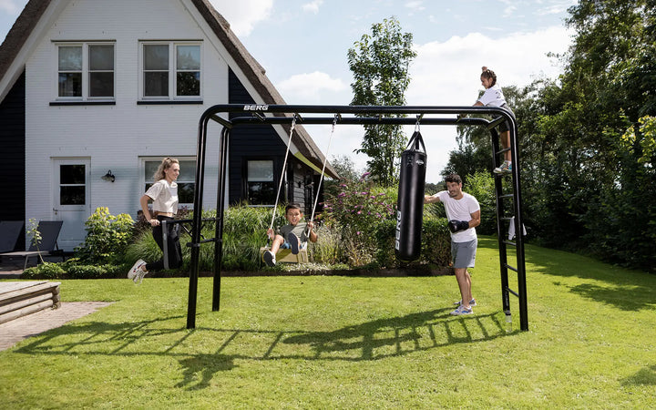BERG PlayBase Dip-Bar