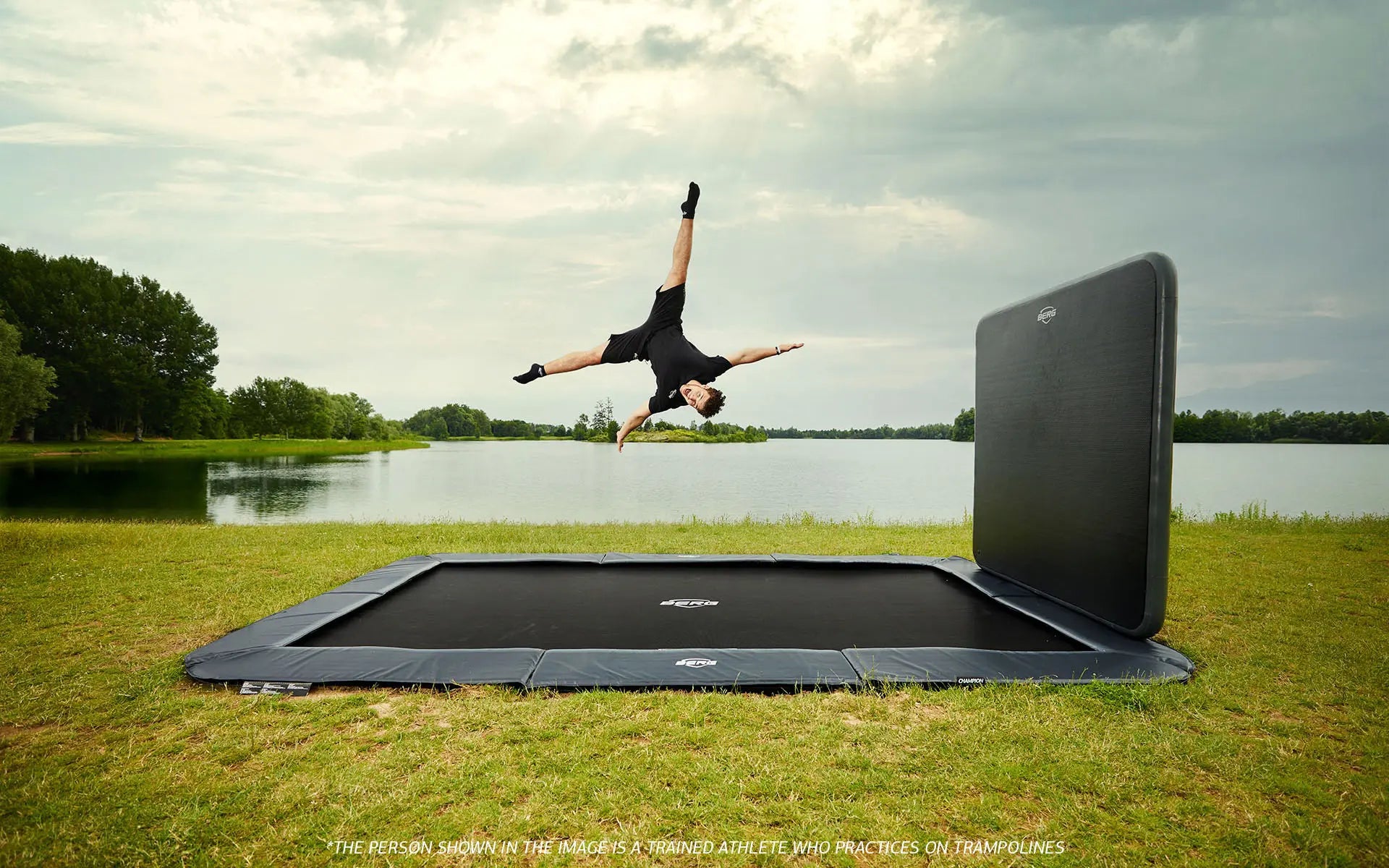 BERG SPORTS Ultim Champion FlatGround 500 Grey + AeroWall