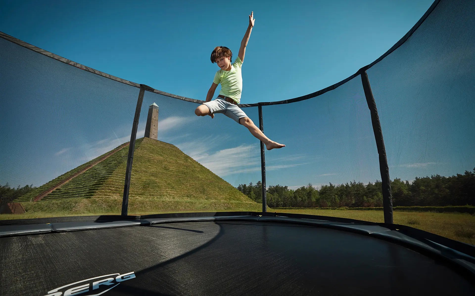 BERG Grand Champion Regular 470 Grey + Safety Net Deluxe